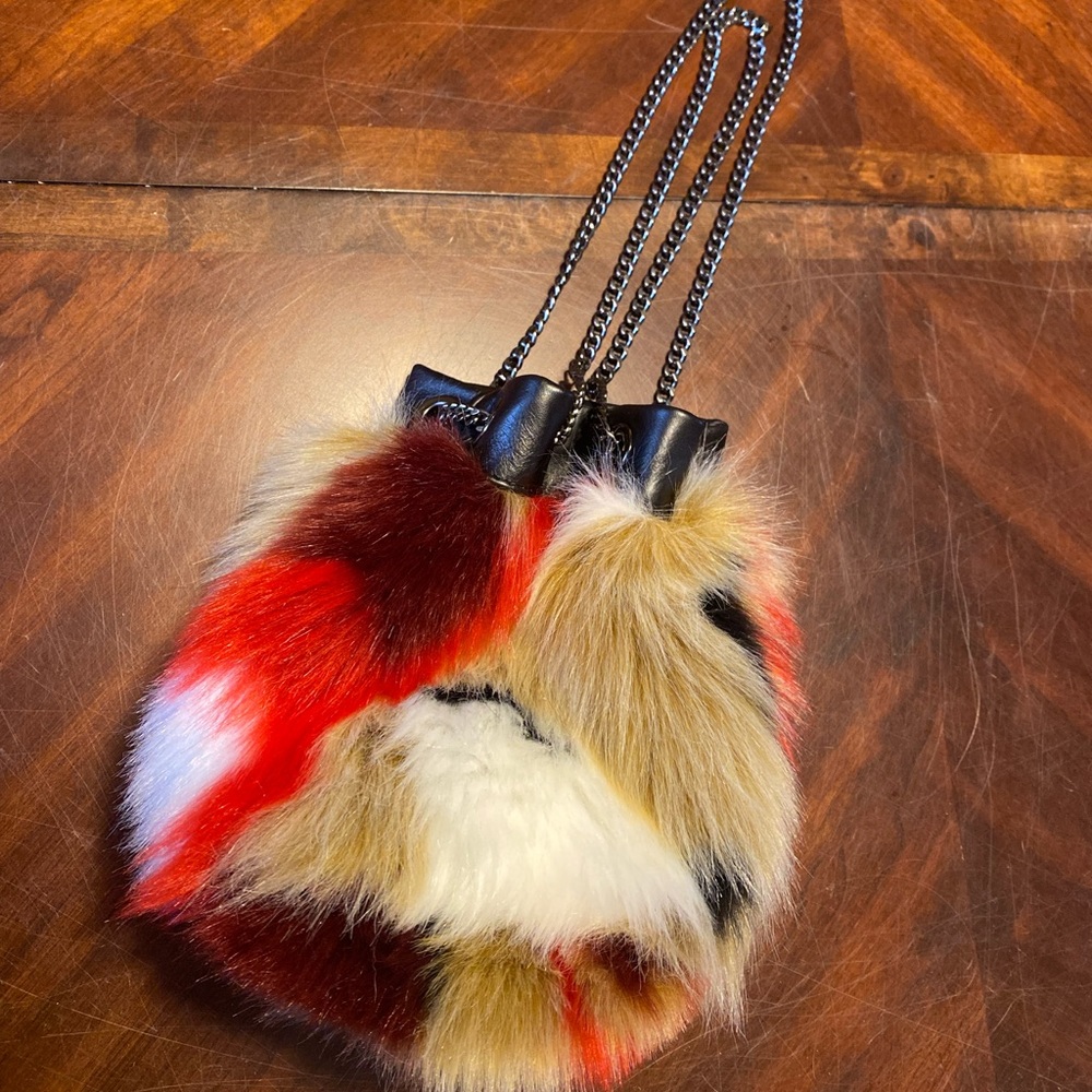 Multicolor Fur Drawstring Shoulder Bag with Chain Strap